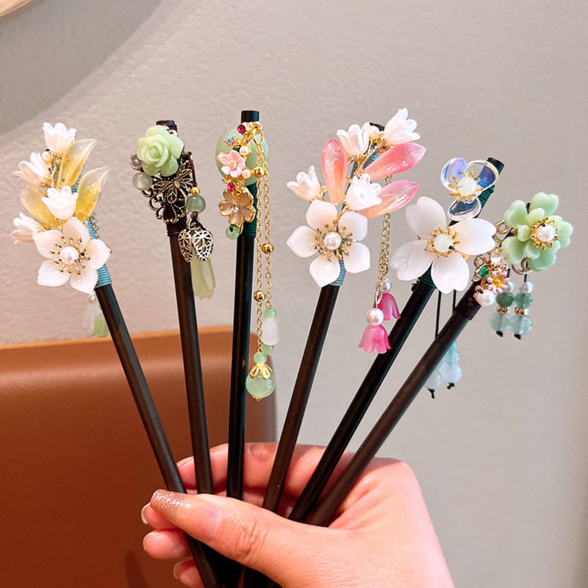 Exquisite Flower Tassel Wooden - Hanbok Hair Pin 评论和价格