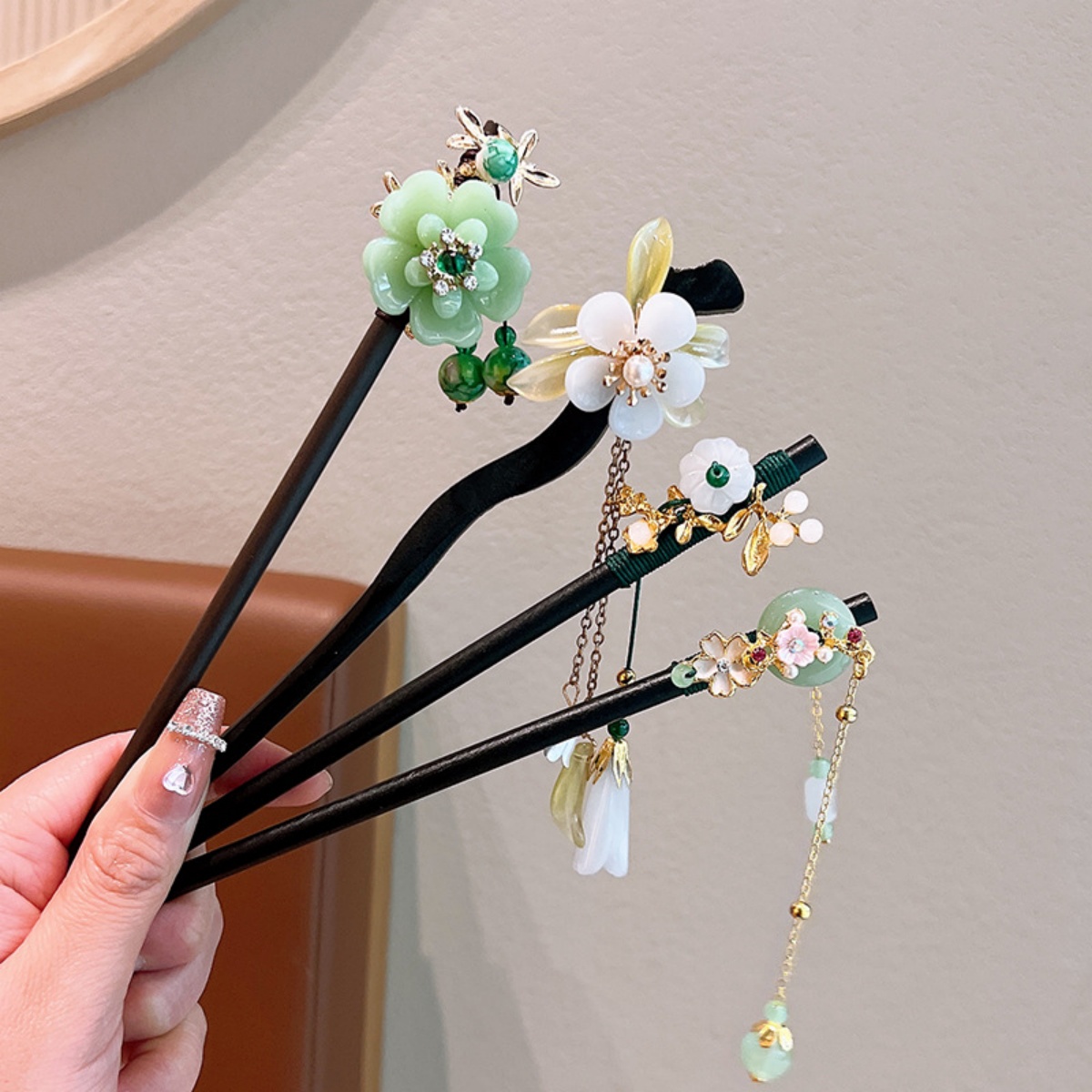 Exquisite Flower Tassel Wooden - Hanbok Hair Pin 评论和价格